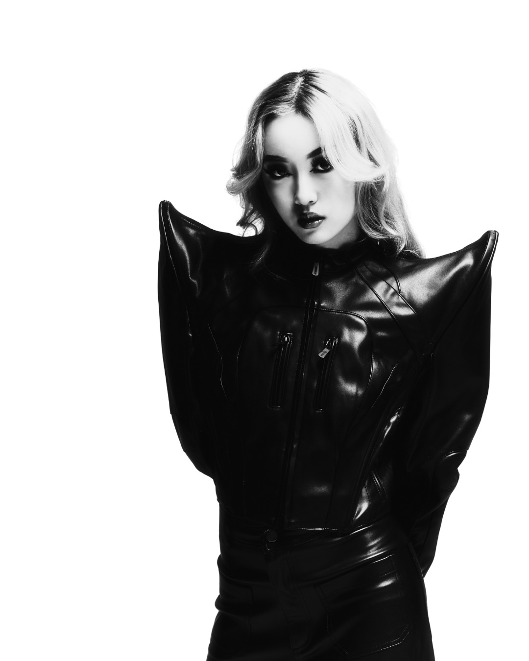 b5f796ca-1dc6-40e8-a905-46a320335a71